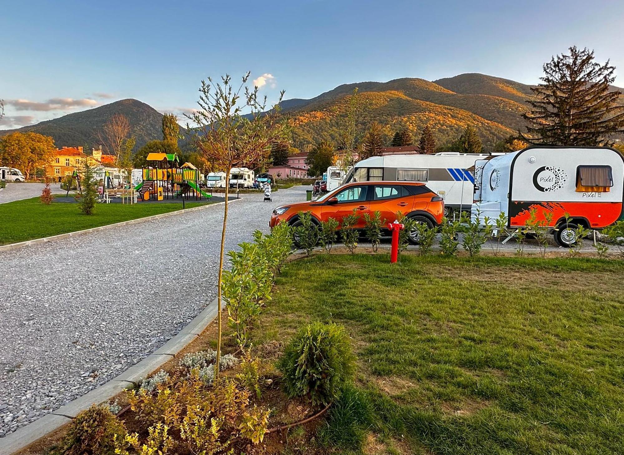 7 Lakes Camping Saparewa Banja Exterior foto